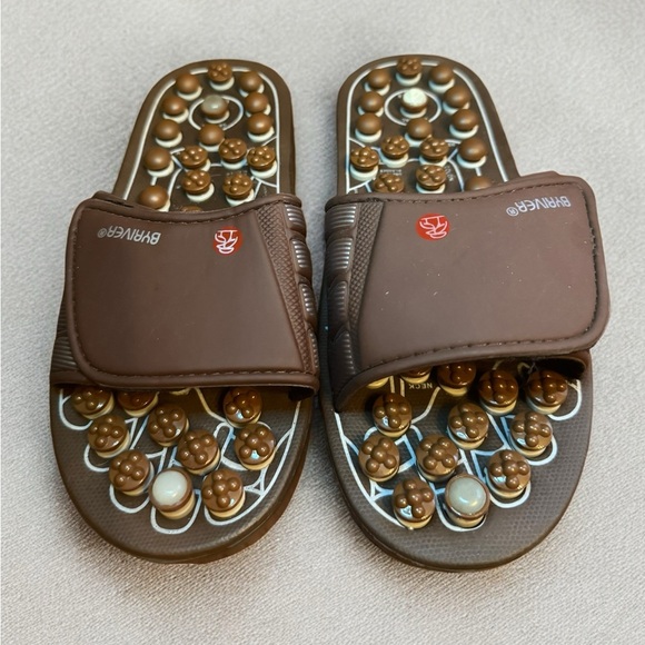BYRIVER Reflexology Acupressure Plantar Fasciitis Relief Slipper Slides - Picture 1 of 4